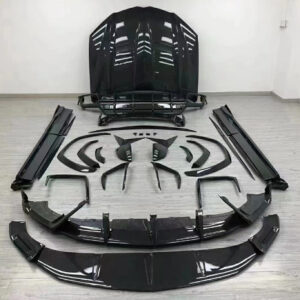 lamboghini urus tuning topcar bodykit.dry carbon tech